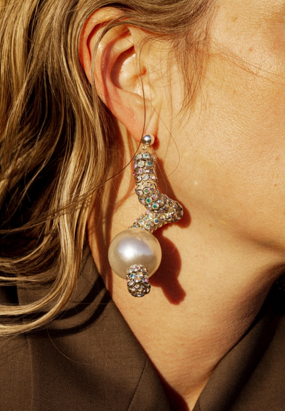 Pearl Octopuss.y Silver Diamond Snakes